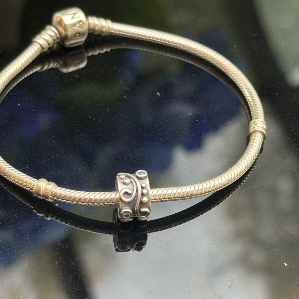 Authentic Pandora Blue Tendril Clip Charm